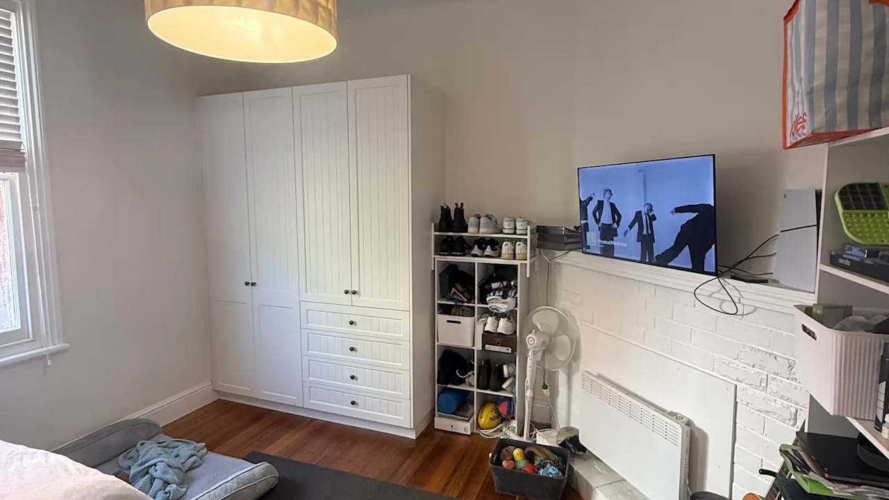 Unfurnished room in a share house