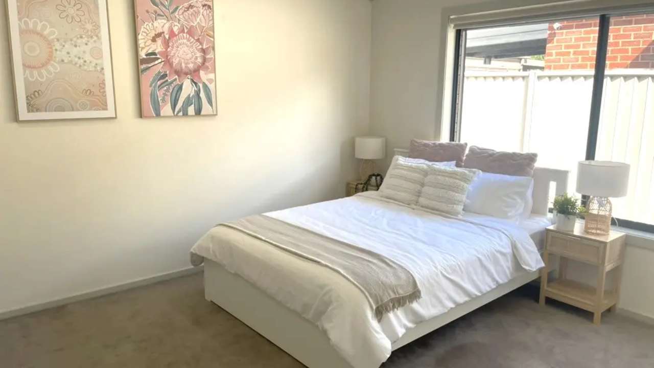 Furnished room with ensuite in a share house