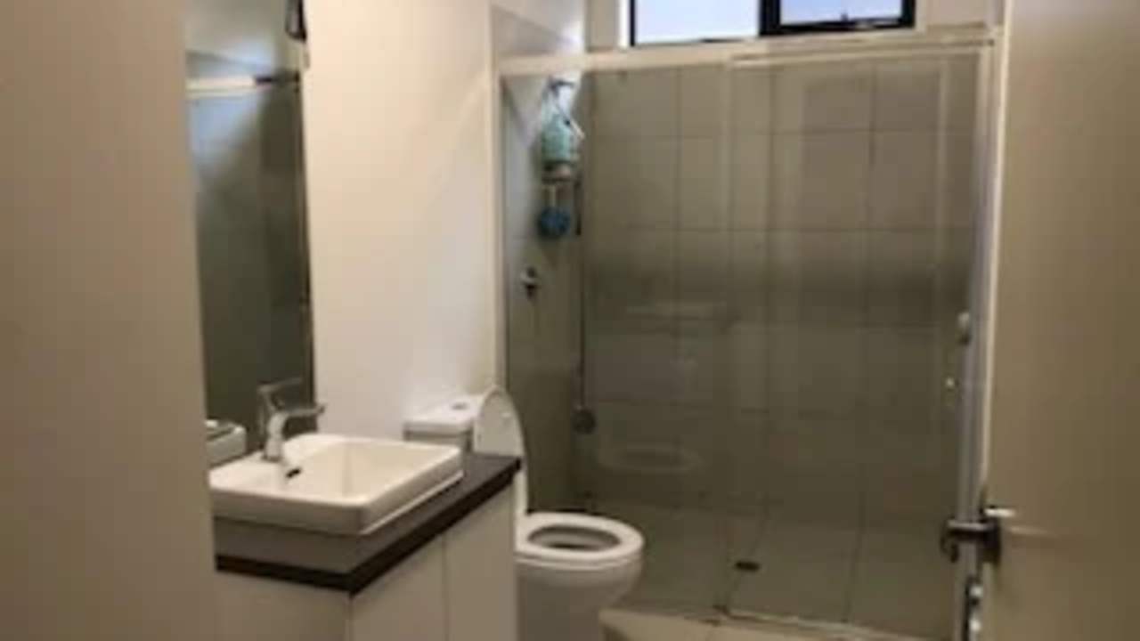 Whole property with 2 rooms for rent