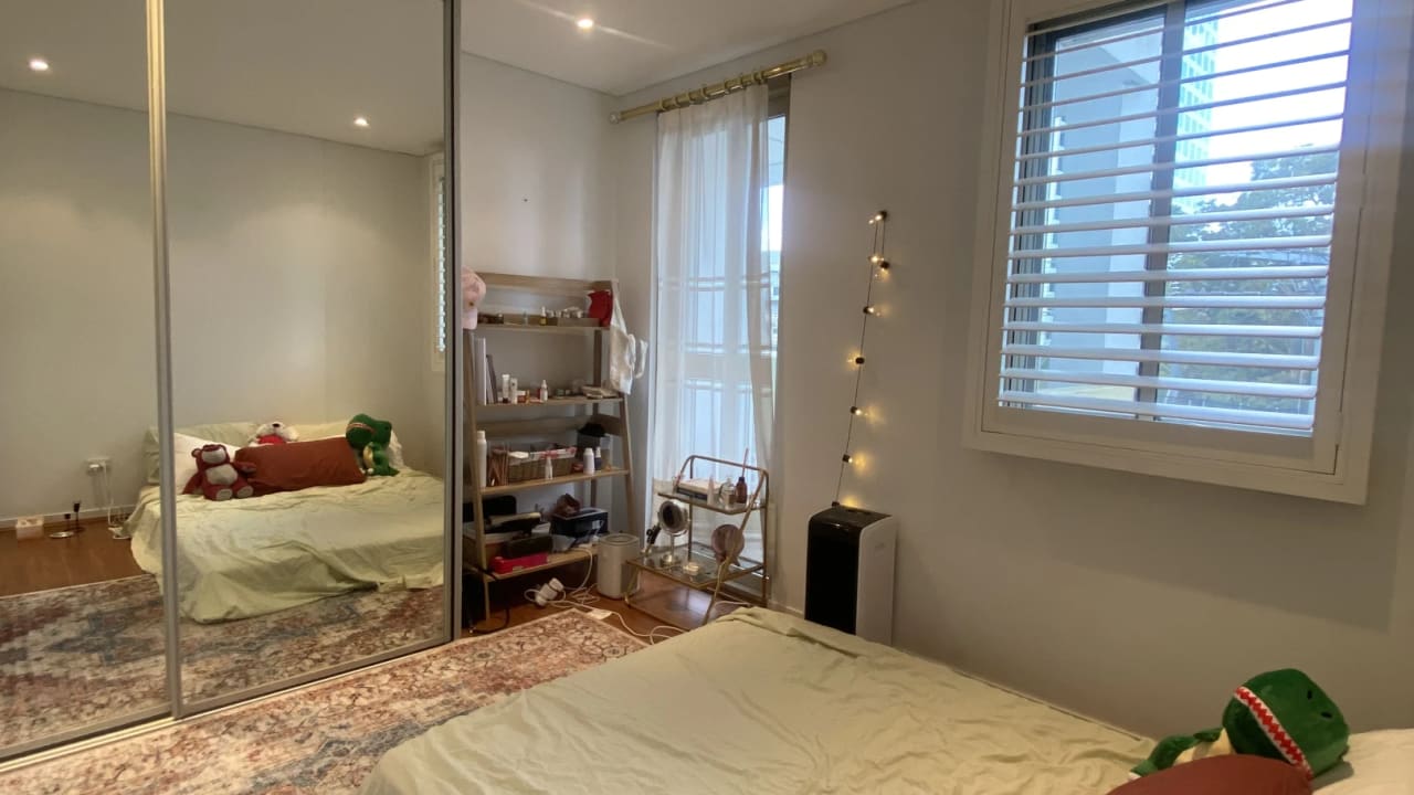 Furnished room with own bathroom