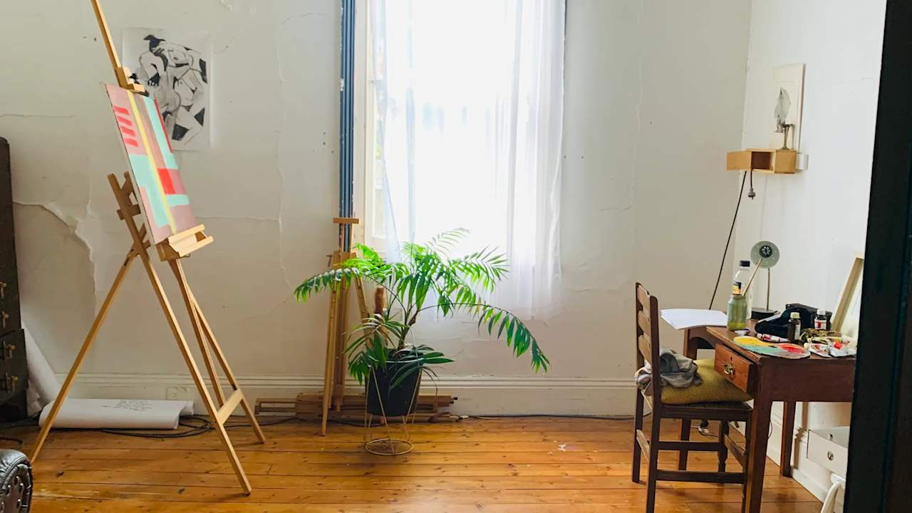 Room in a share house