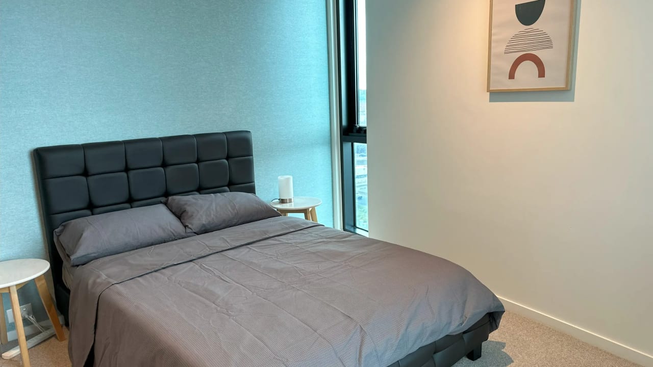 Furnished room with own bathroom