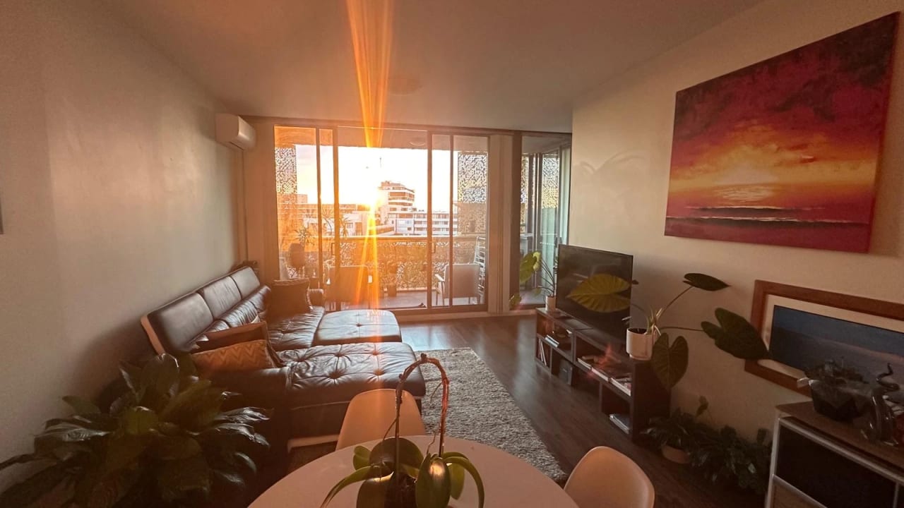 Furnished room in a flatshare