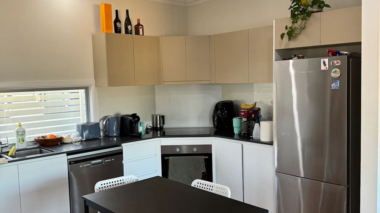 Unfurnished room in a share house