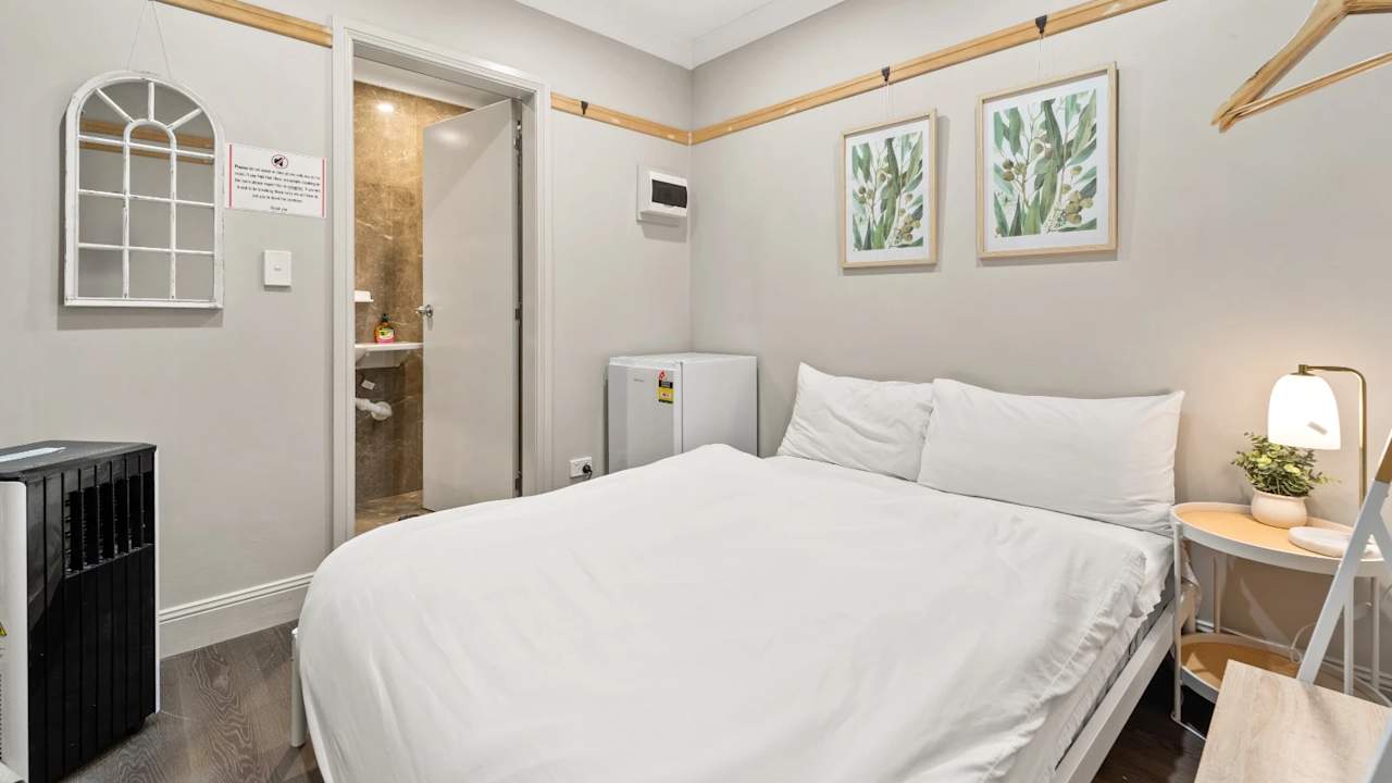 Furnished room with ensuite in a share house