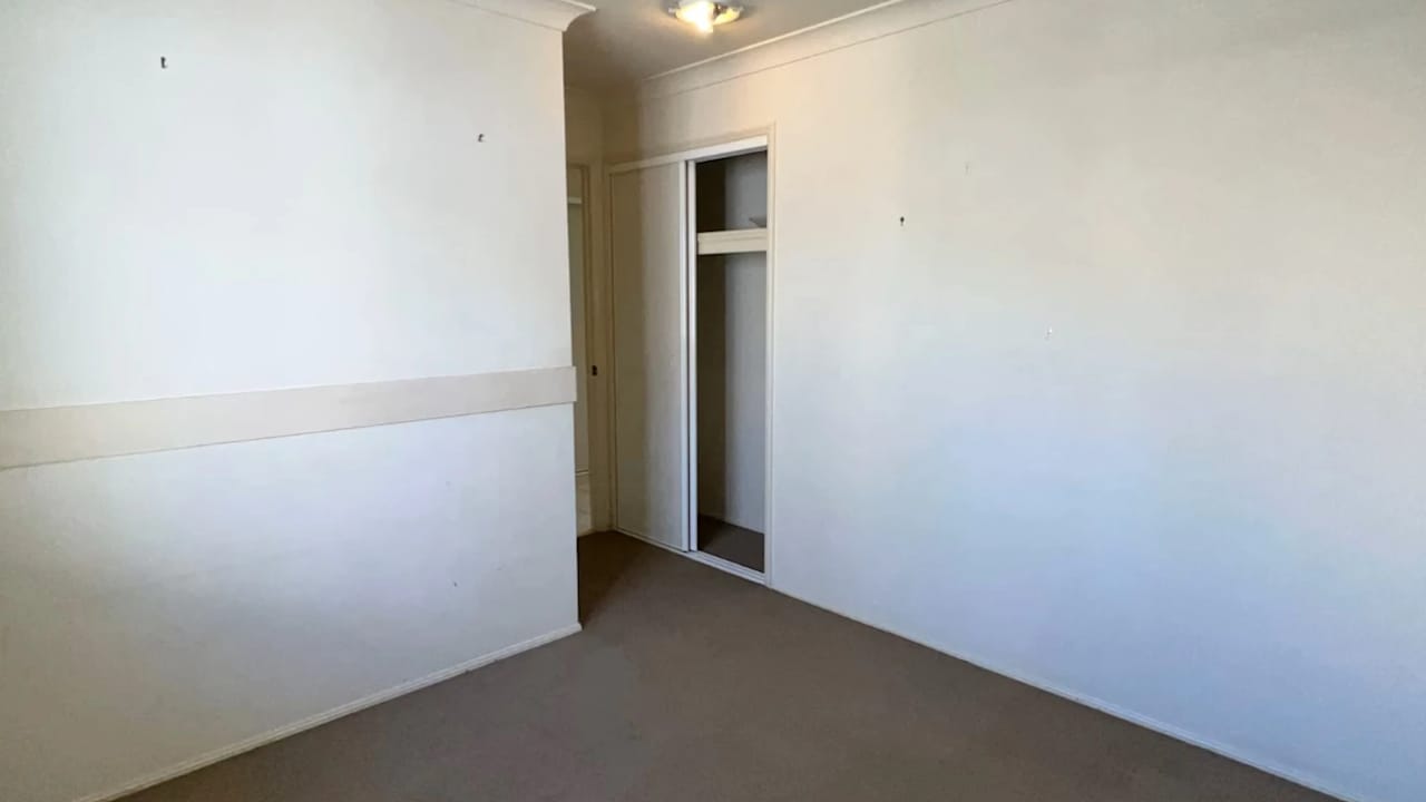 Unfurnished room in a share house