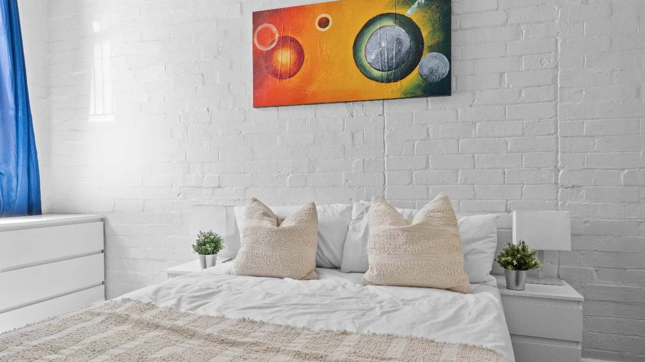 Furnished room studio flat for rent