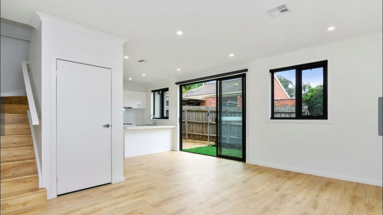 Room with ensuite in a share house