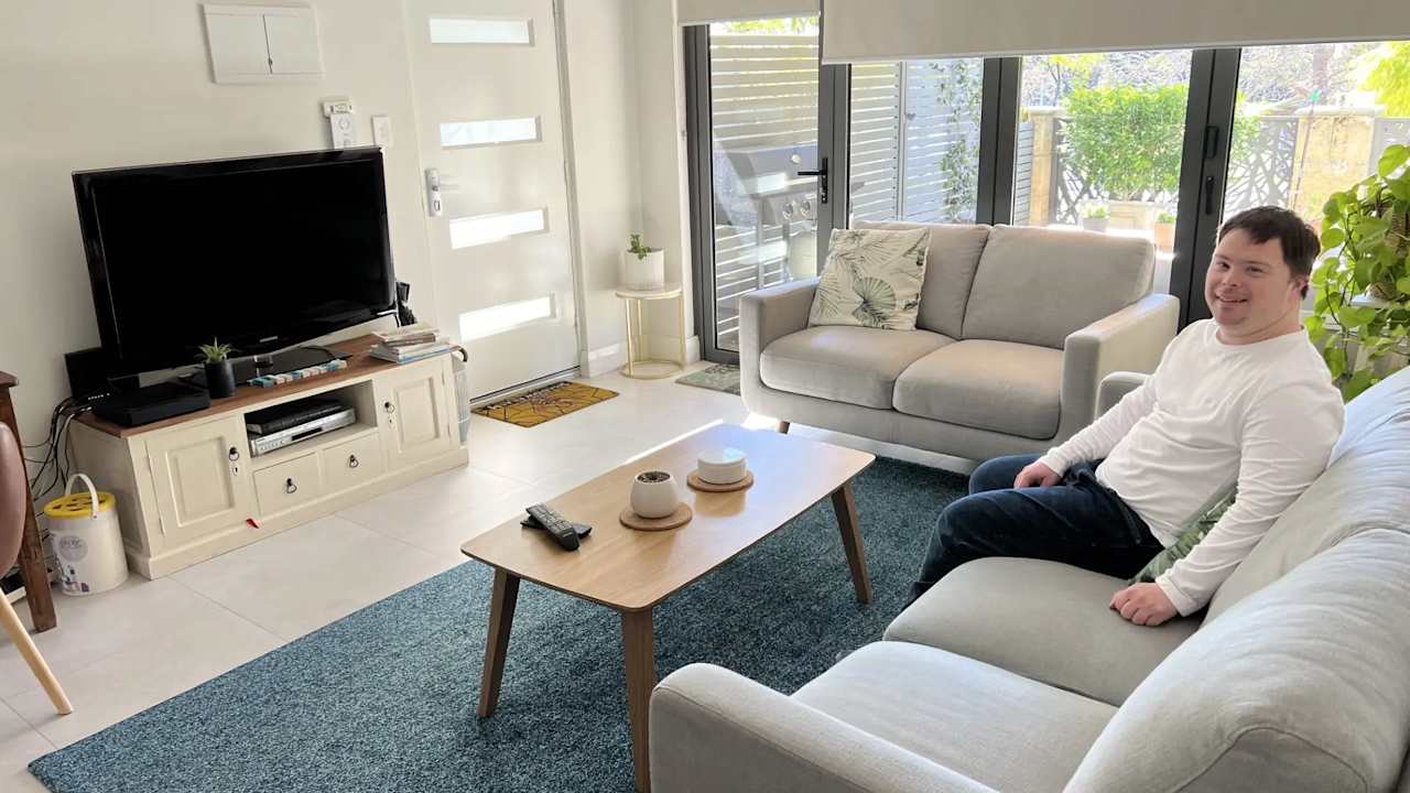 Unfurnished room with own bathroom