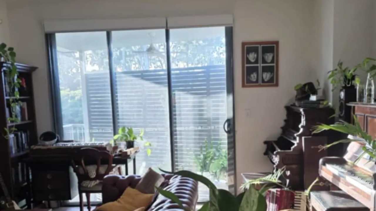 Unfurnished room with own bathroom