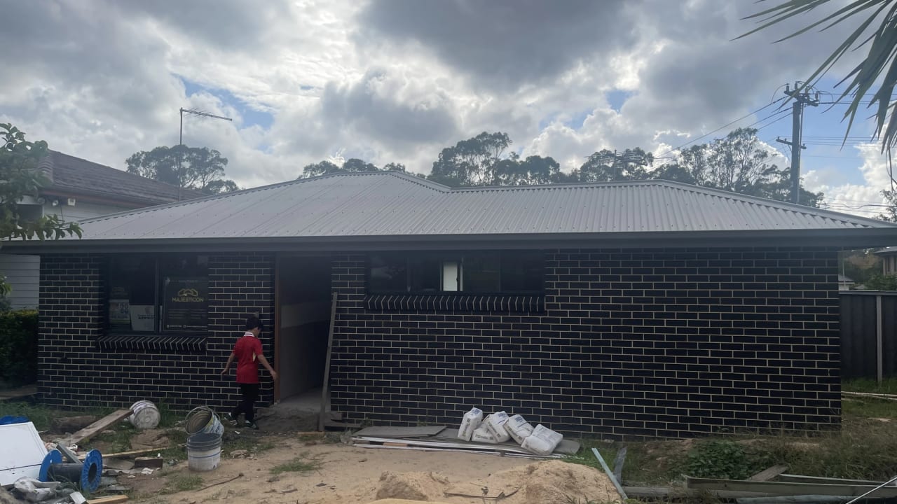 Unfurnished room granny flat for rent