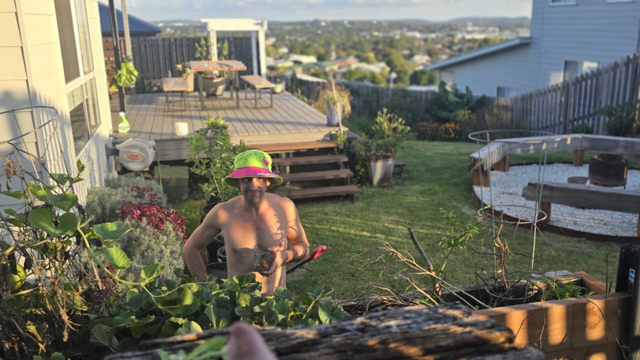 Unfurnished room with own bathroom