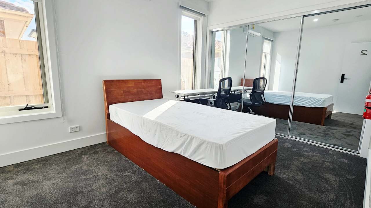 Furnished room with ensuite in a share house