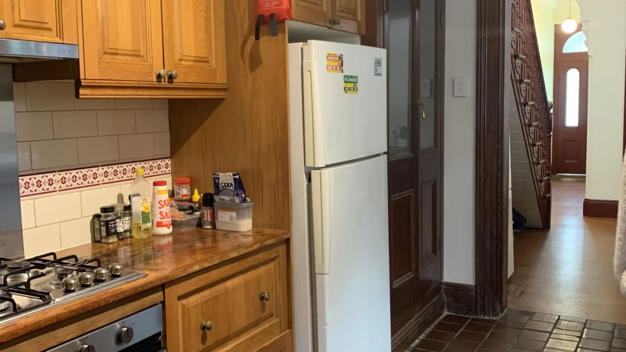 Furnished room in a share house