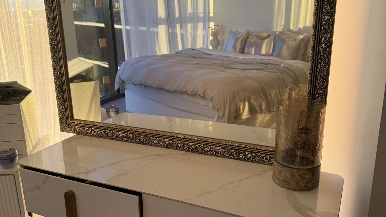 Furnished room with own bathroom