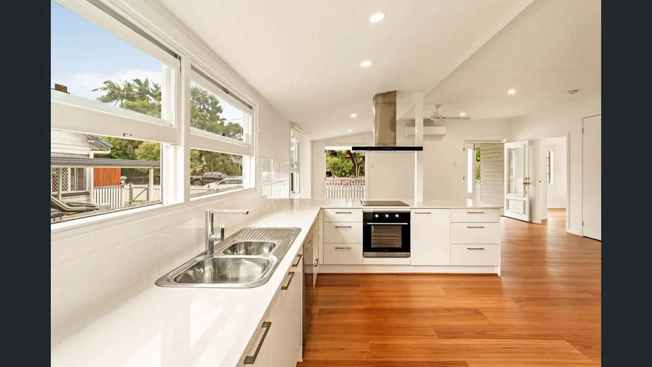 Unfurnished room with own bathroom