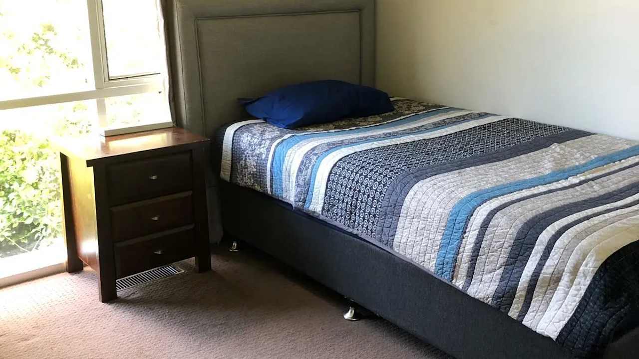 Furnished room in a share house
