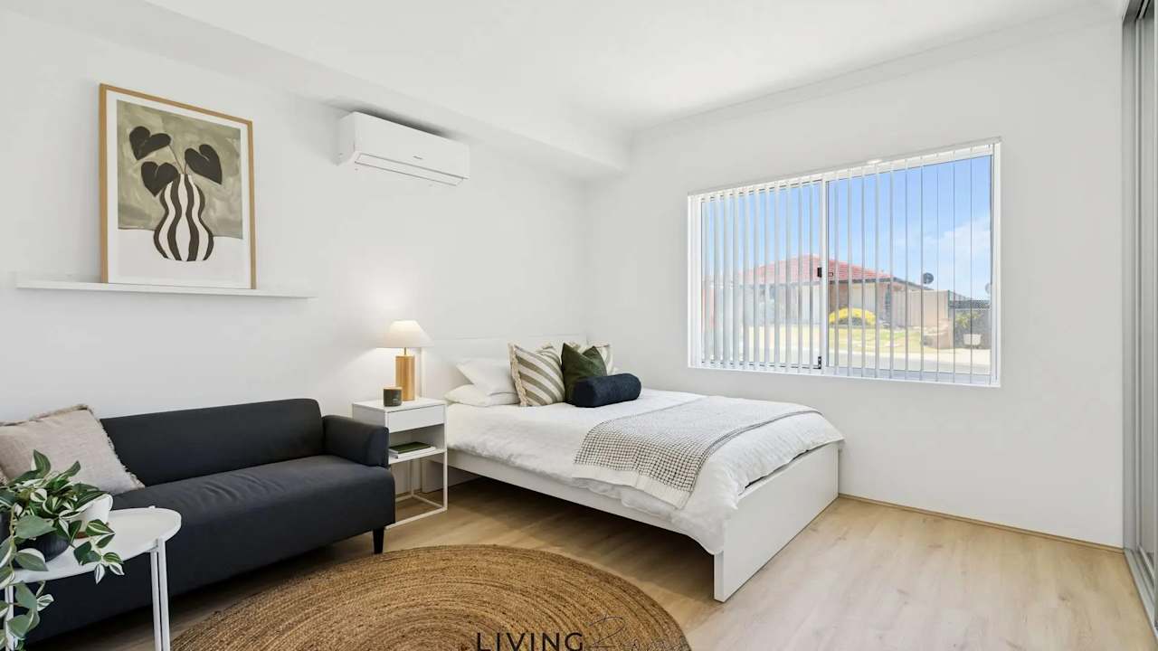 Furnished room with ensuite in a share house