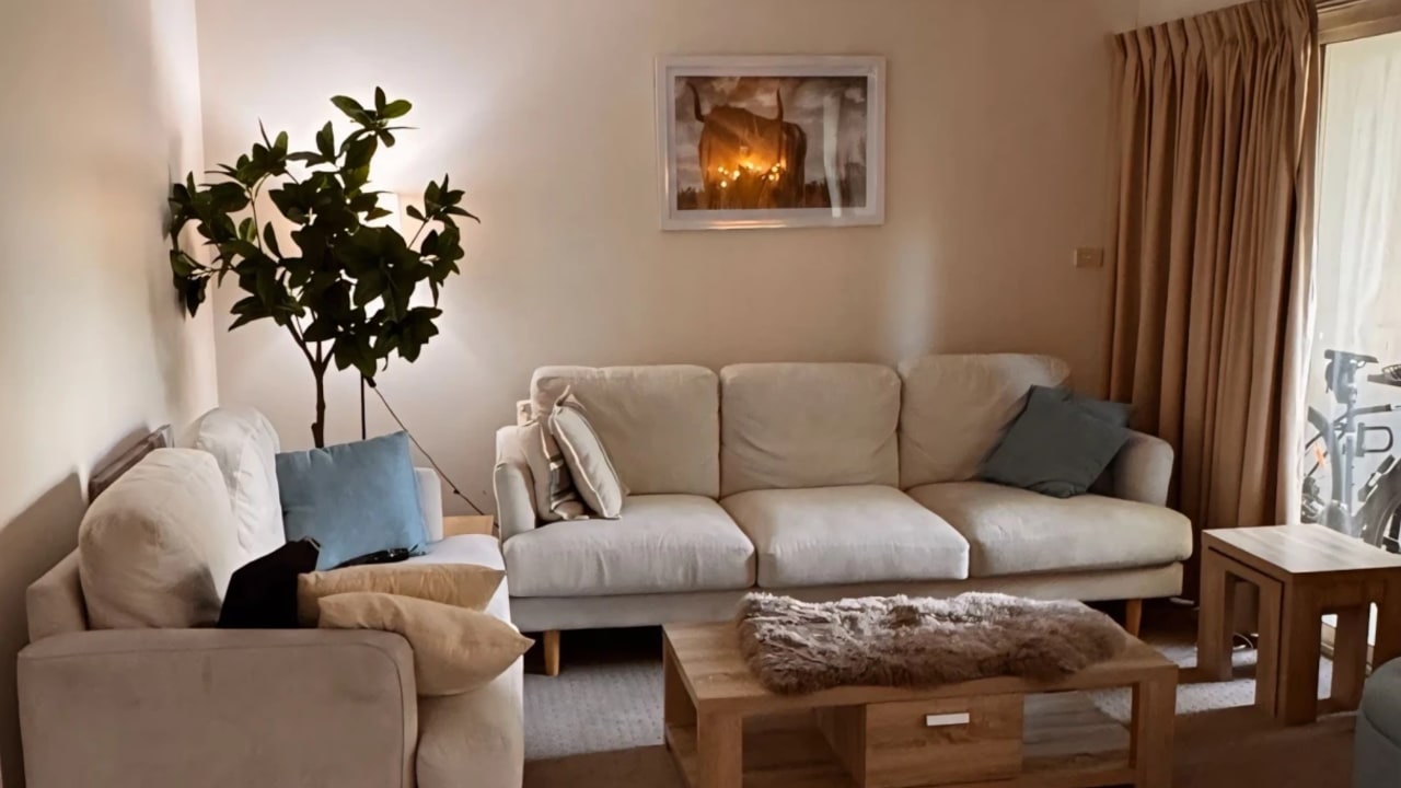 Furnished room with ensuite in a flatshare