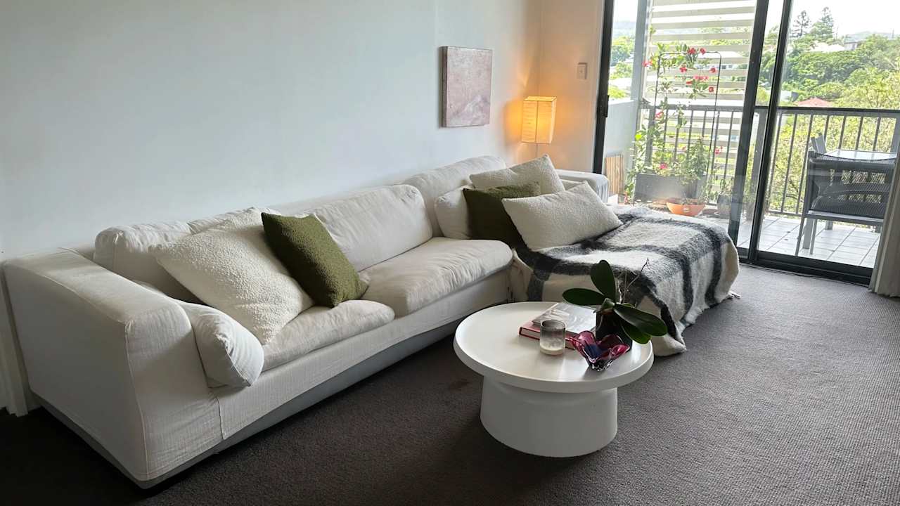 Unfurnished room with ensuite in a flatshare