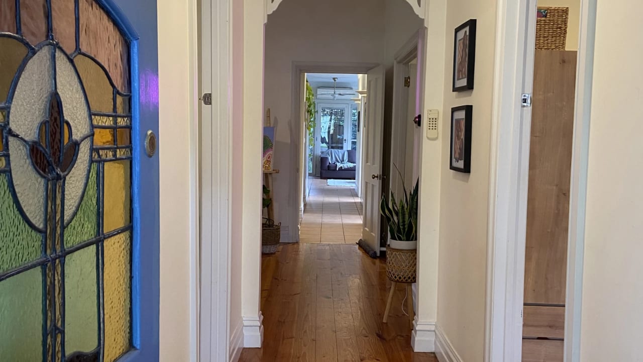 Furnished room in a share house