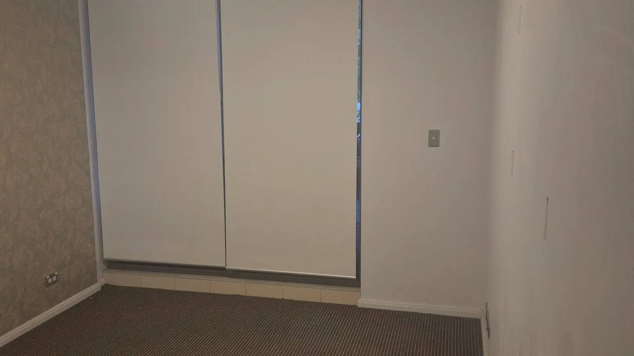 Unfurnished room with ensuite in a flatshare
