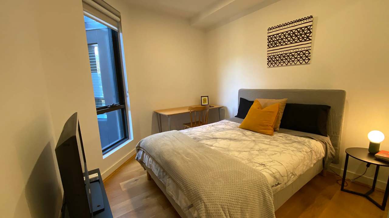 Furnished room with own bathroom