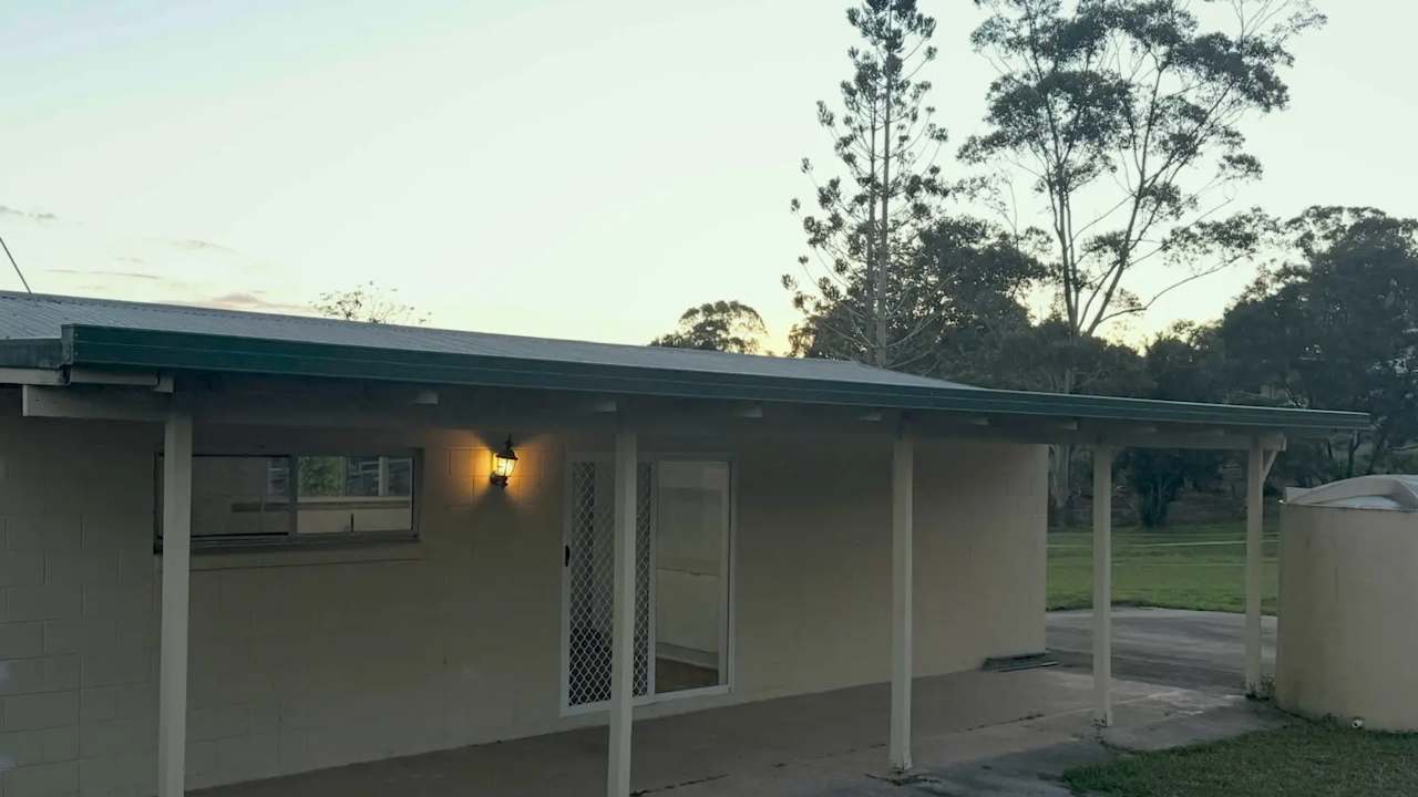 Unfurnished room granny flat for rent