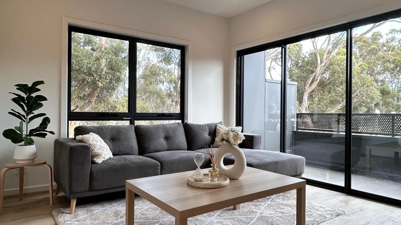 Furnished room in a share house