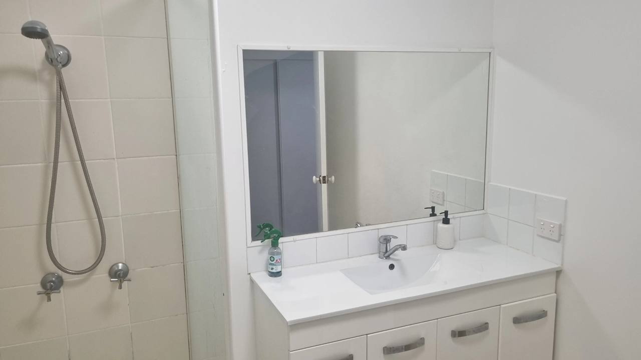 Furnished room with own bathroom