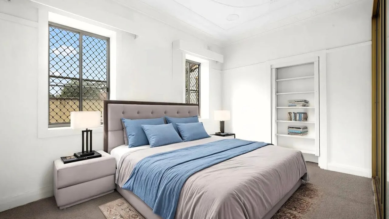 Furnished room in a share house