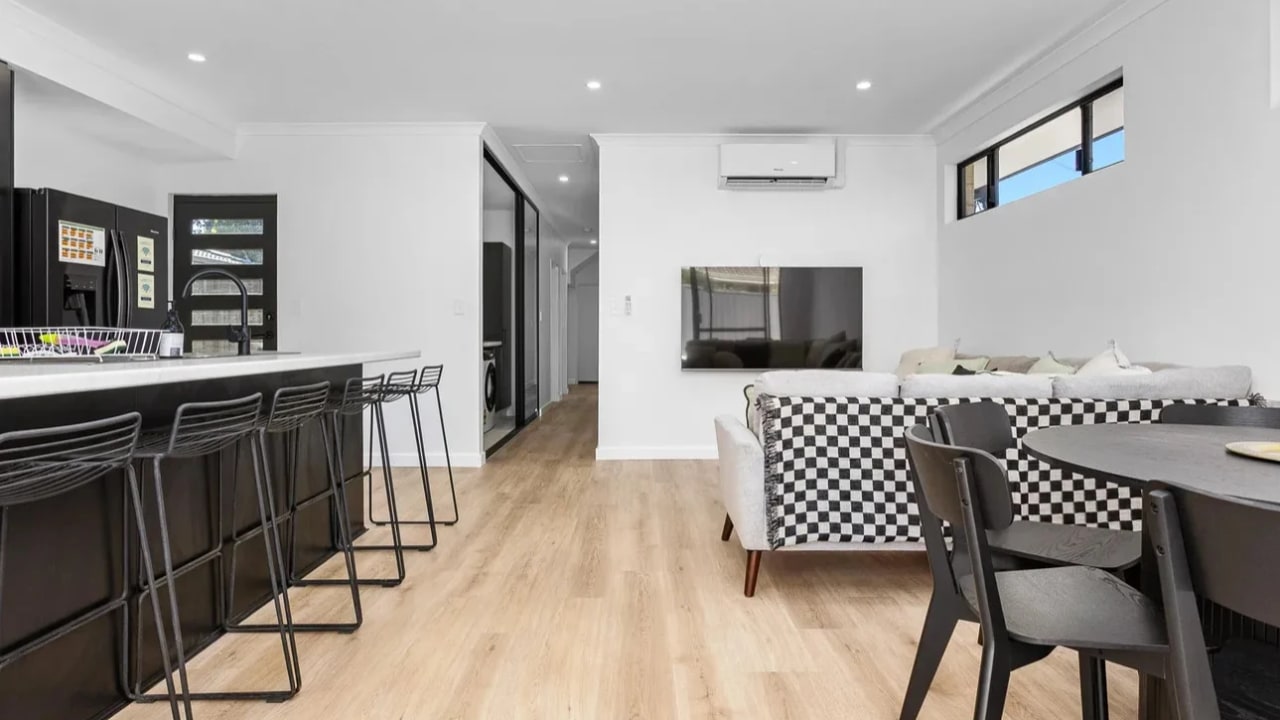 Furnished room with own bathroom