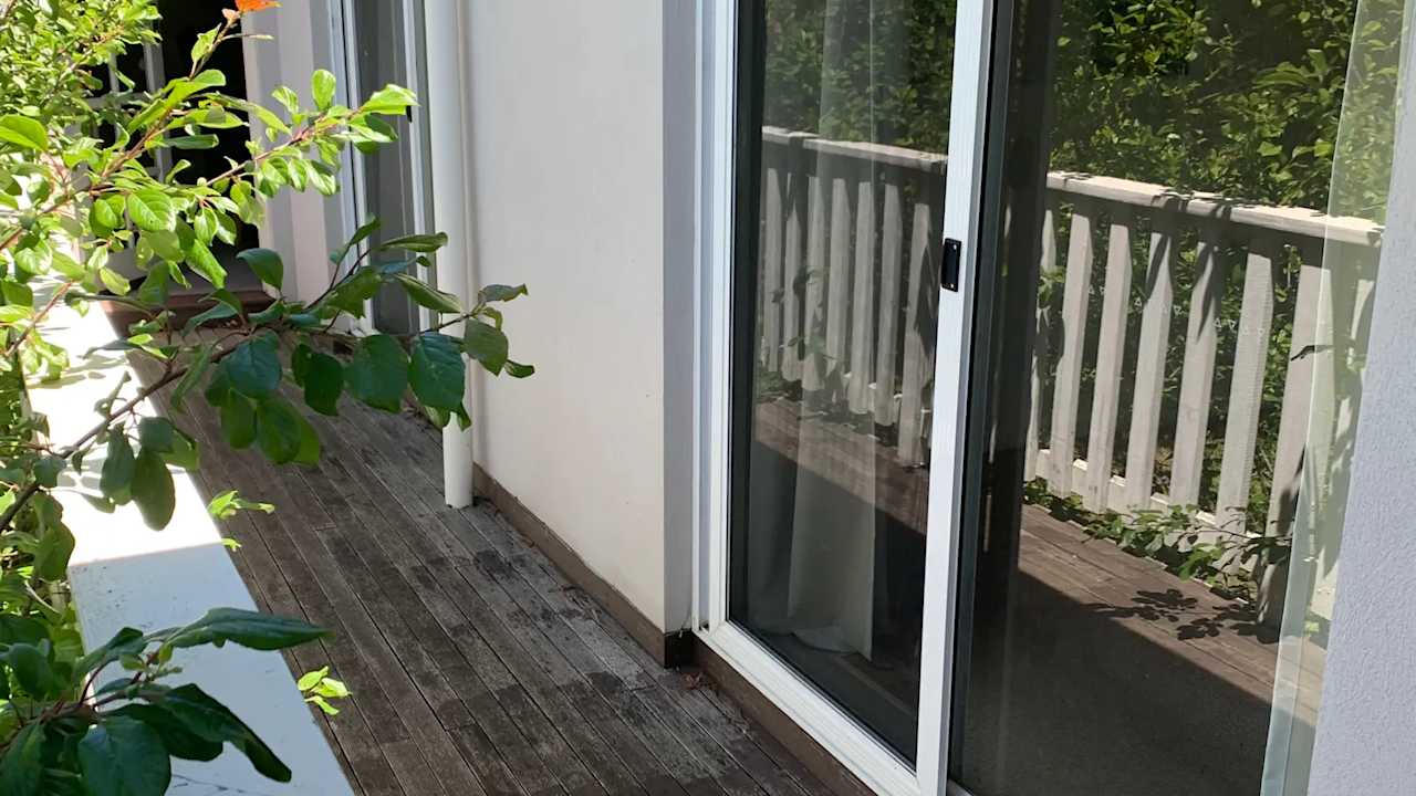 Furnished room with own bathroom