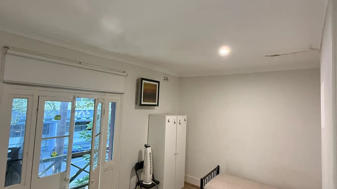 Furnished room in a share house