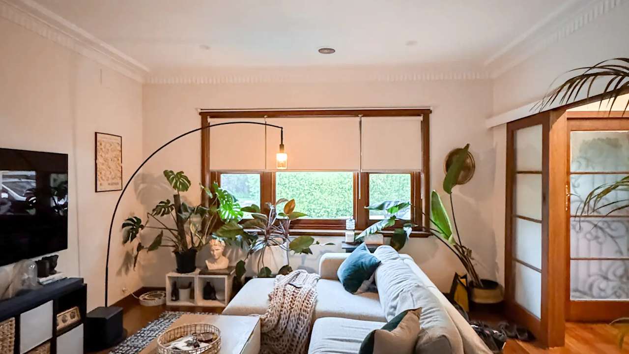 Furnished room with own bathroom