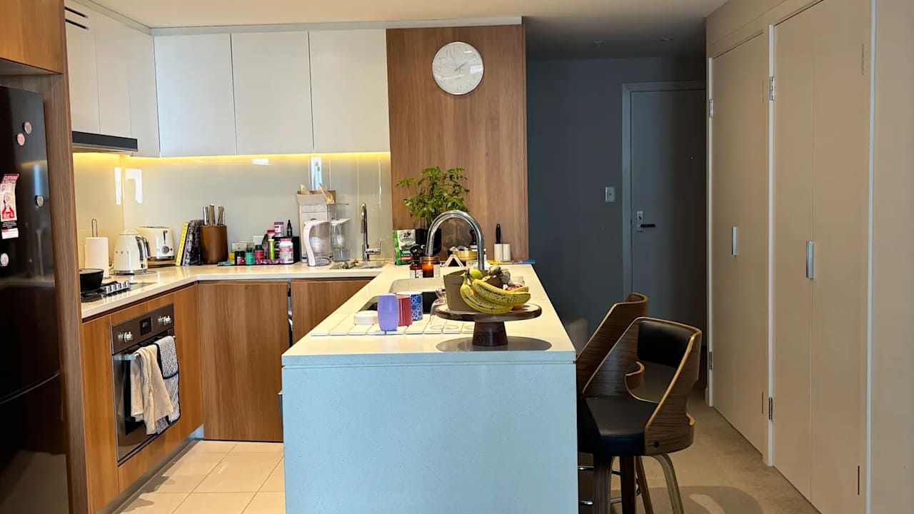 Furnished room in a flatshare