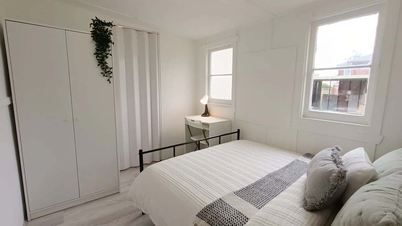 Furnished room with own bathroom