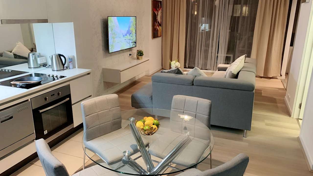 Furnished room in a flatshare