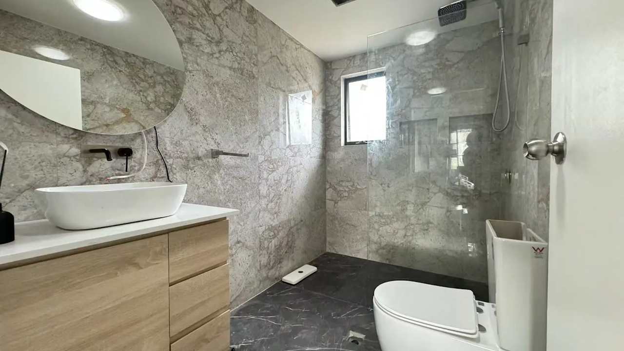Furnished room with ensuite in a share house