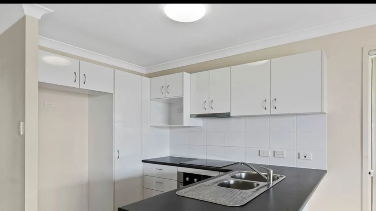 Unfurnished room with own bathroom