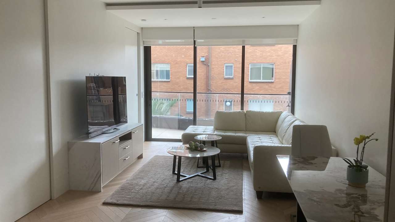 Whole property with 2 rooms for rent