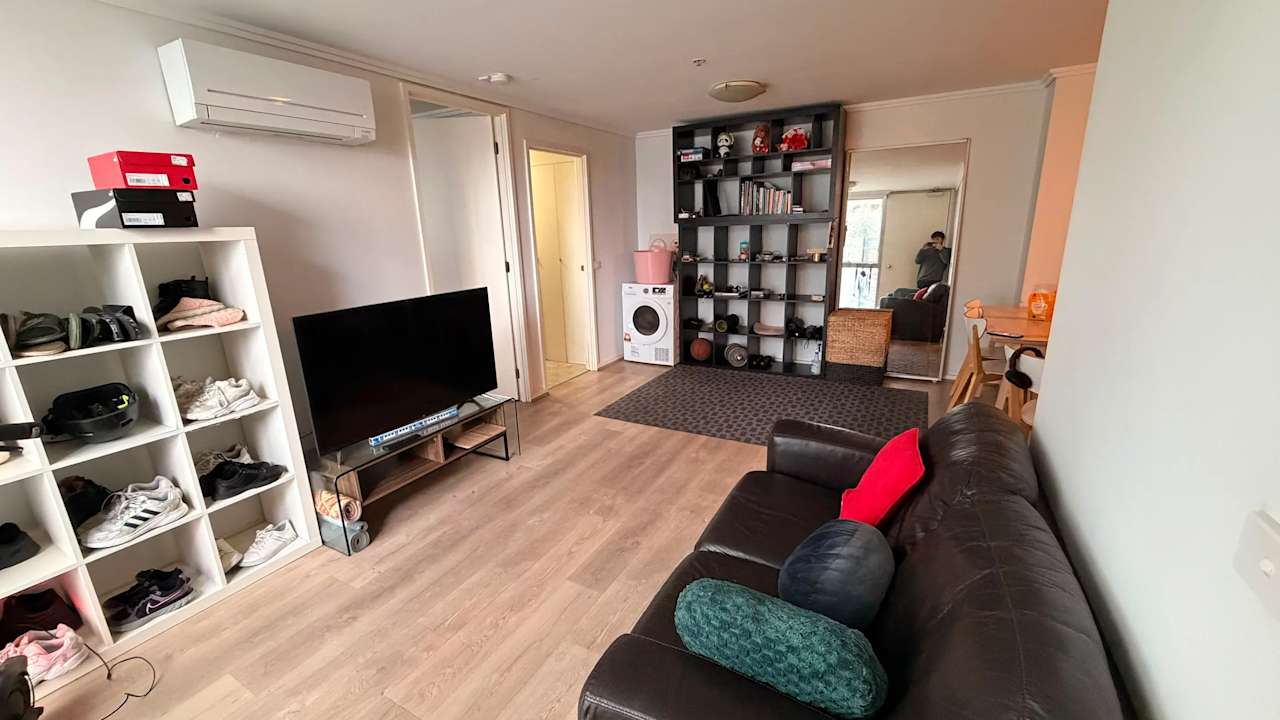 Whole property with 2 rooms for rent