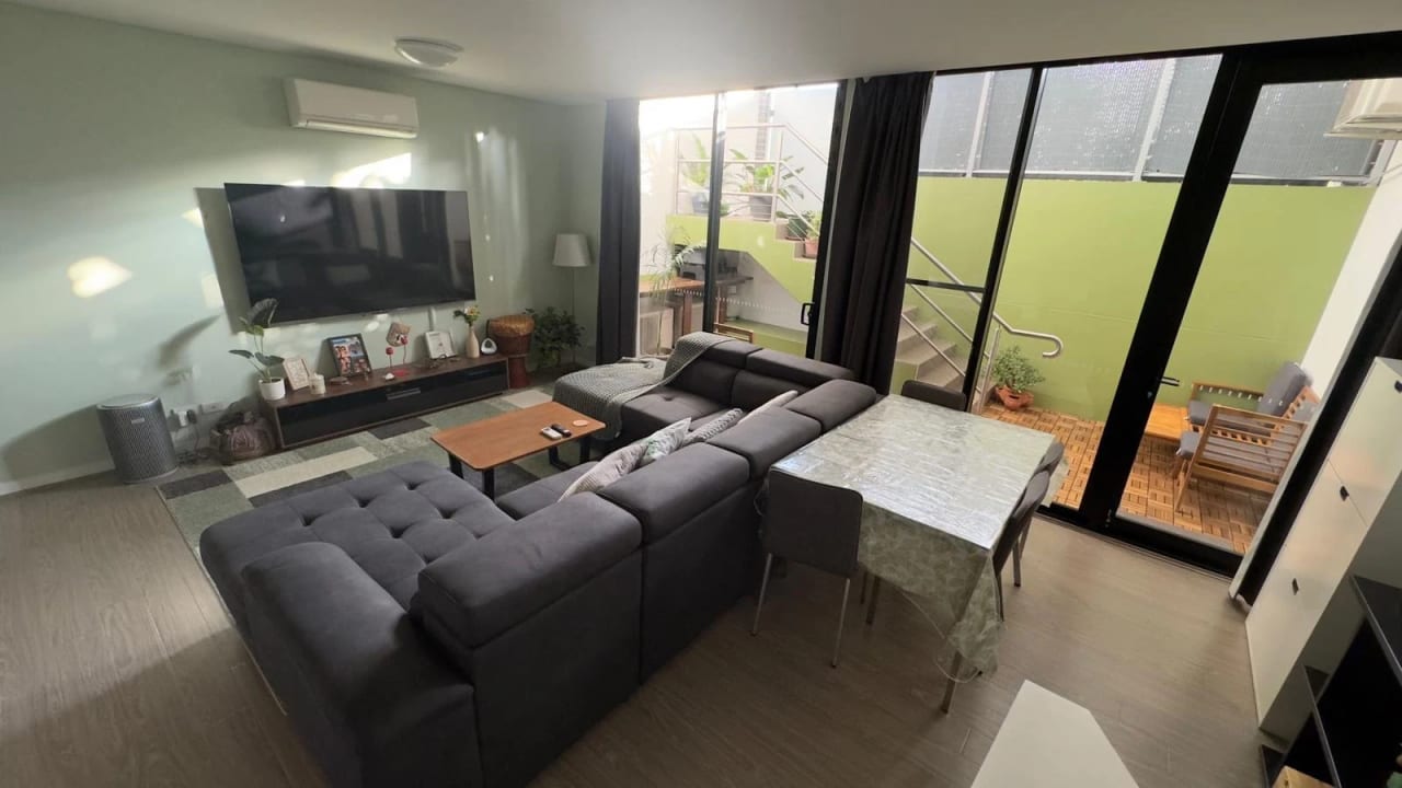 Furnished room with own bathroom