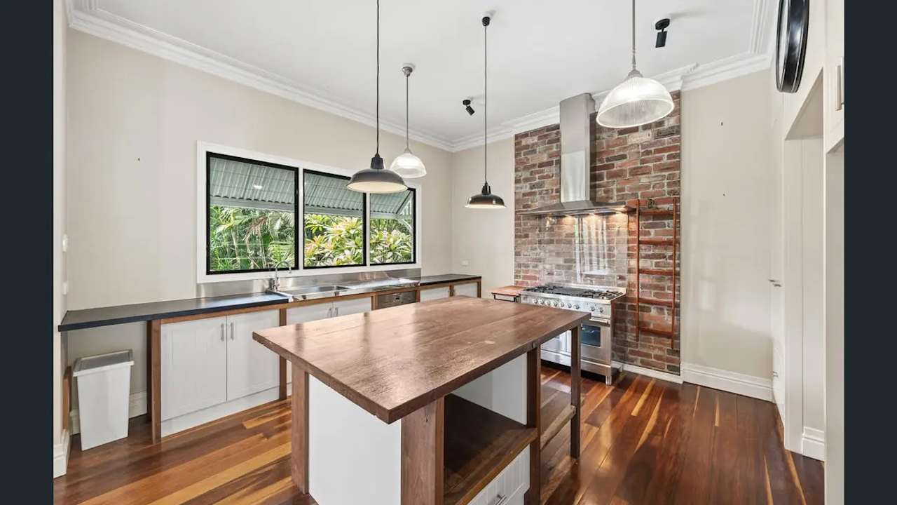 Unfurnished room in a share house