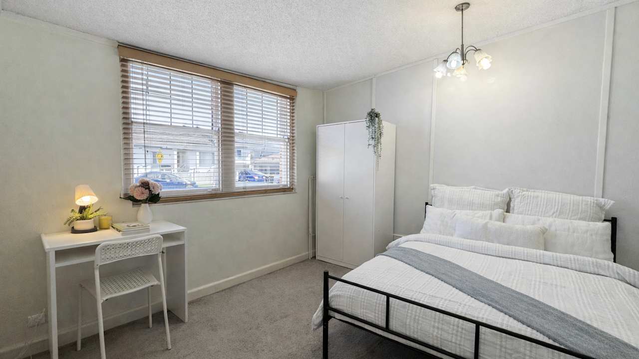 Furnished room with ensuite in a share house