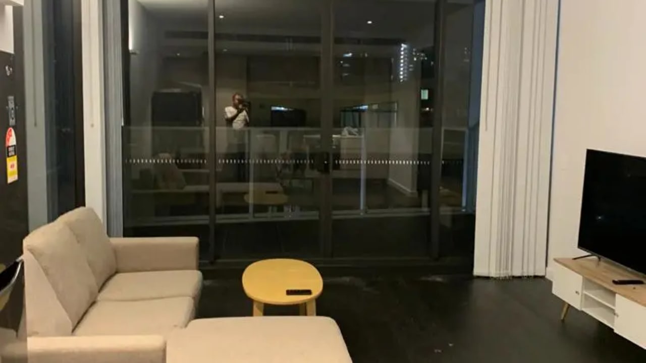 Whole property with 2 rooms for rent