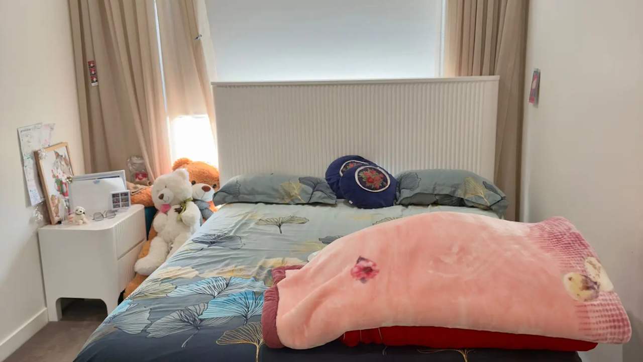 Furnished room with own bathroom