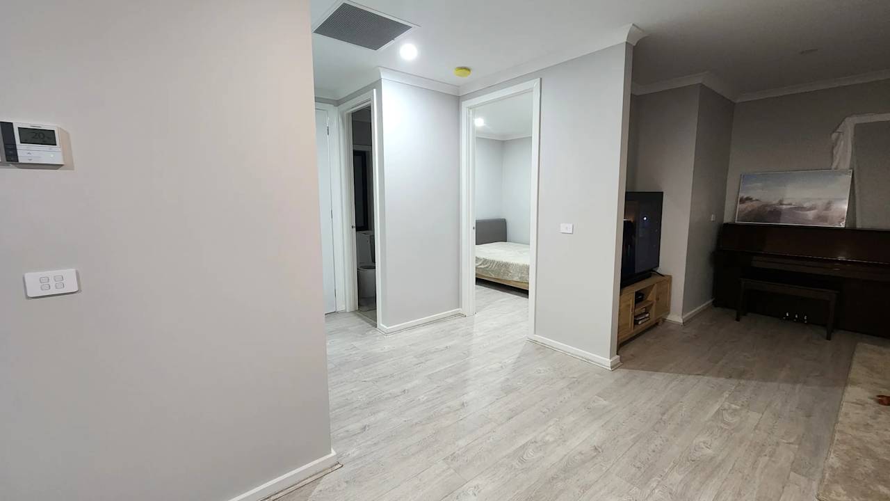 Unfurnished room with own bathroom