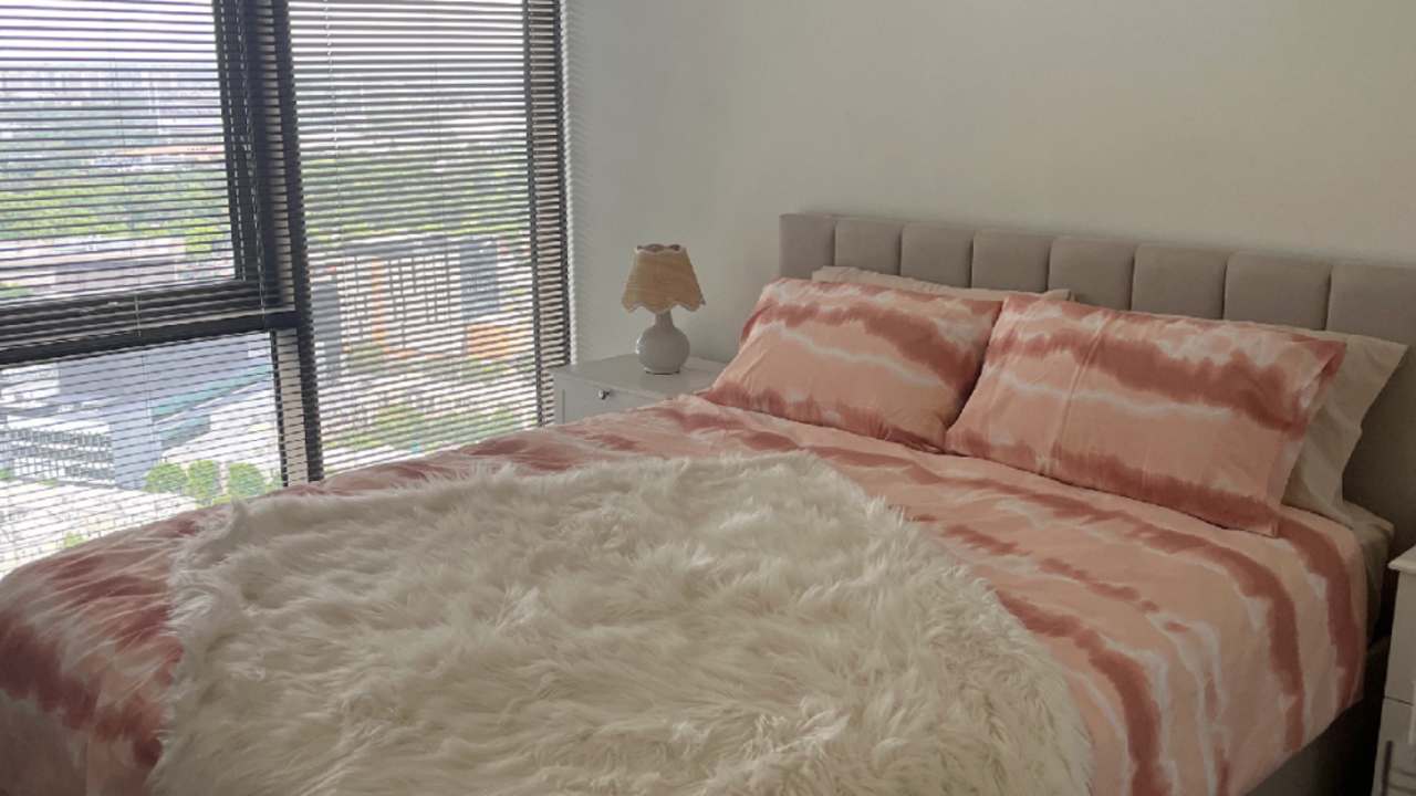 Furnished room with own bathroom