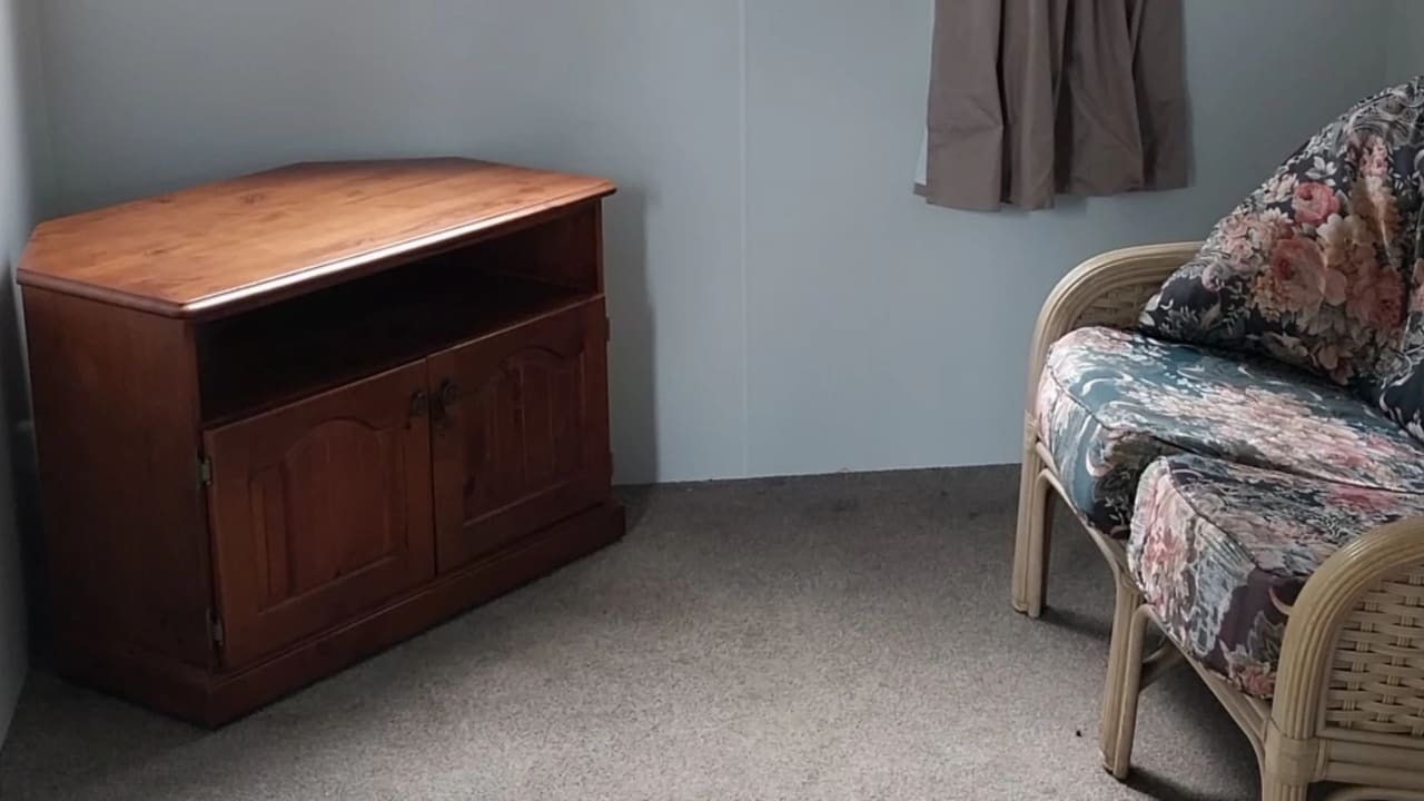 Furnished room granny flat for rent